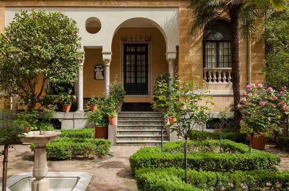 Guía completa del Museo Sorolla de Madrid, museo dedicado al pintor valenciano Joaquín Sorolla, el pintor de la luz.