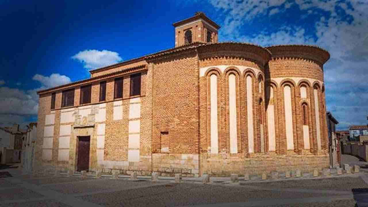 MUSEO DE ARTE SACRO DE SAN SALVADOR DE LOS CABALLEROS