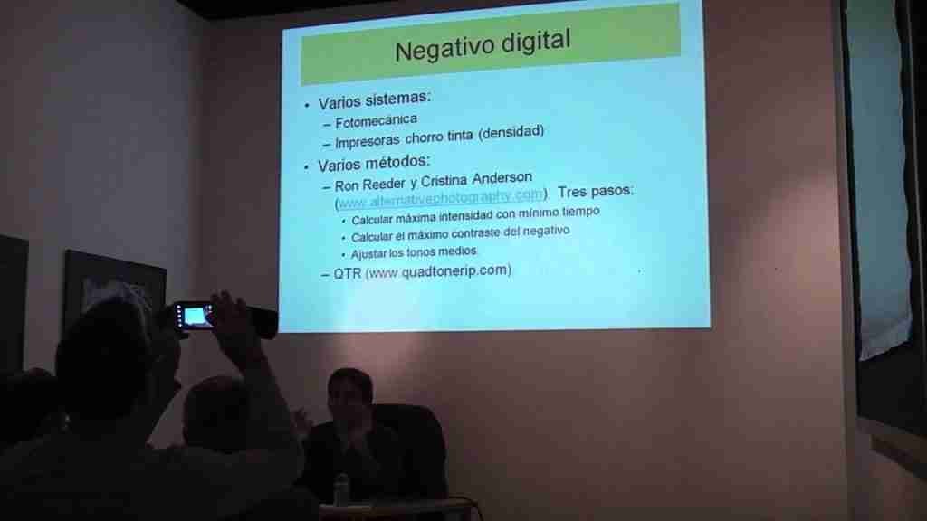PHOTOMUSEUM Argazki & Zinema Museoa